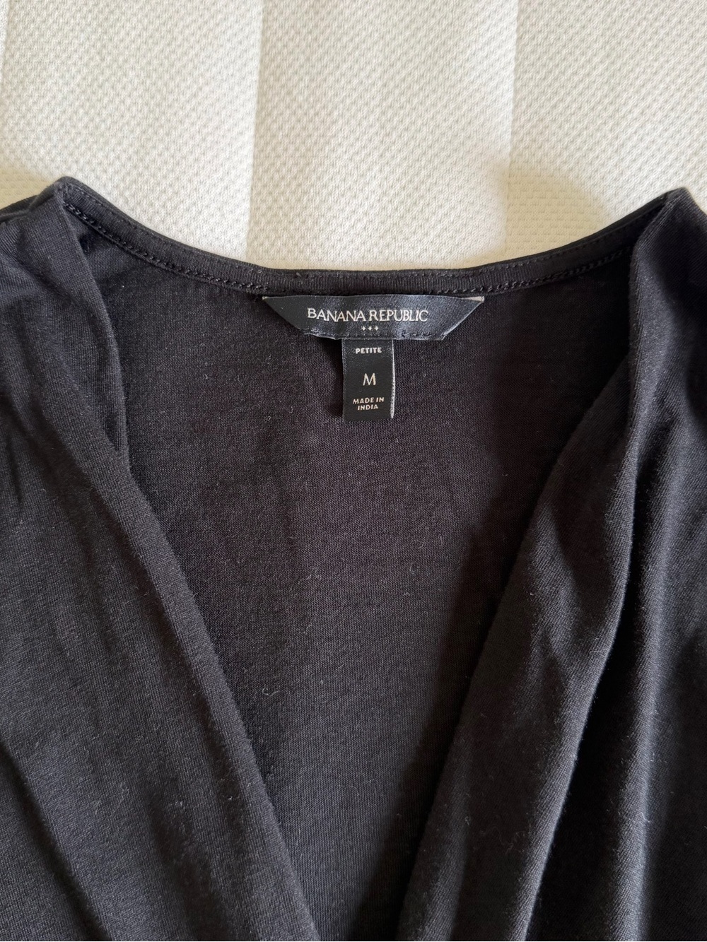 Banana Republic Black Wrap Top Petite M Long Sleeve Ruffle Hem Peplum Blouse PM - Picture 7 of 9